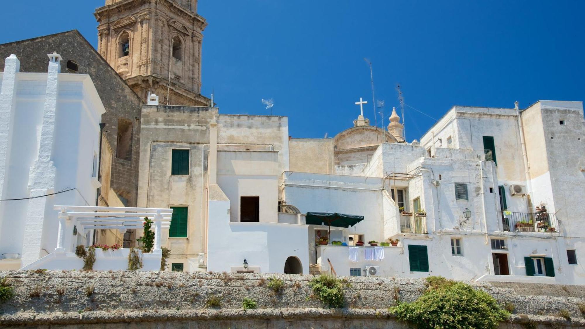 Fd Apartments - Zoe Prestigioso Appartamento Vicino Alla Stazione E Al Centro Monopoli Kültér fotó