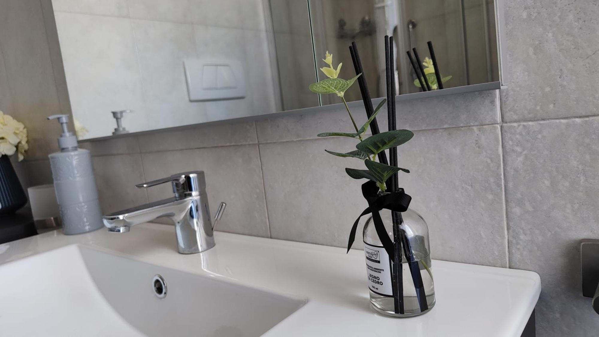 Fd Apartments - Zoe Prestigioso Appartamento Vicino Alla Stazione E Al Centro Monopoli Kültér fotó